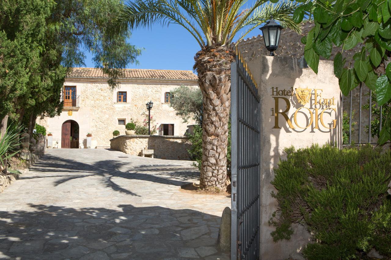 Otel Casa Font I Roig 4*